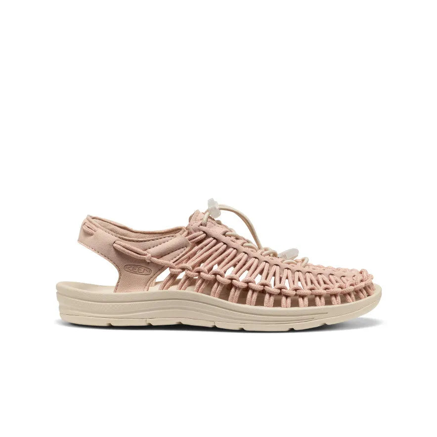 Women's UNEEK Sneaker x IWD