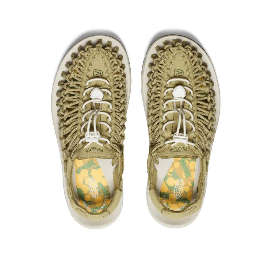 Women's UNEEK Sneaker x IWD