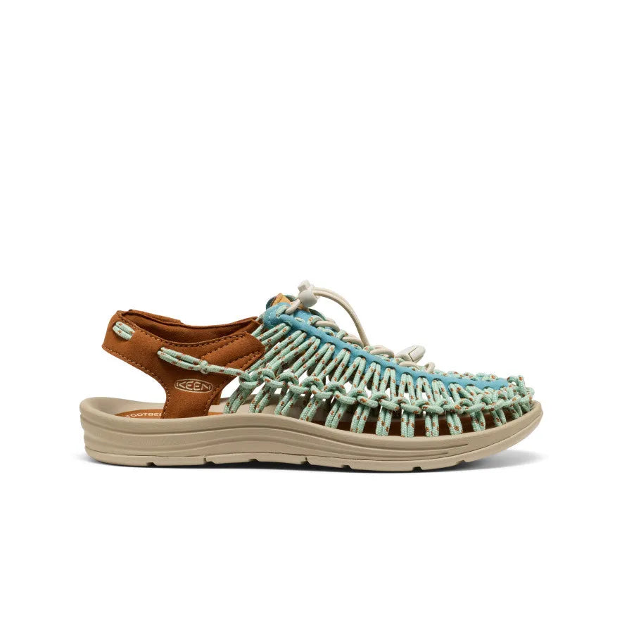 Women's UNEEK Sneaker x IWD