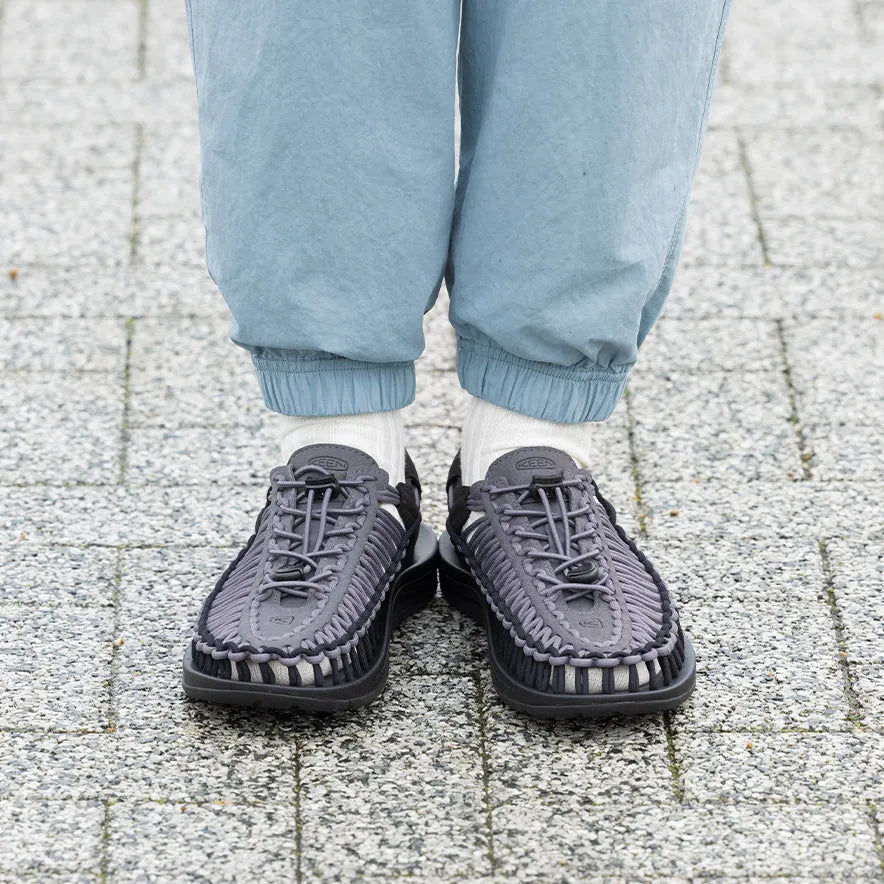 Men's UNEEK Sneaker