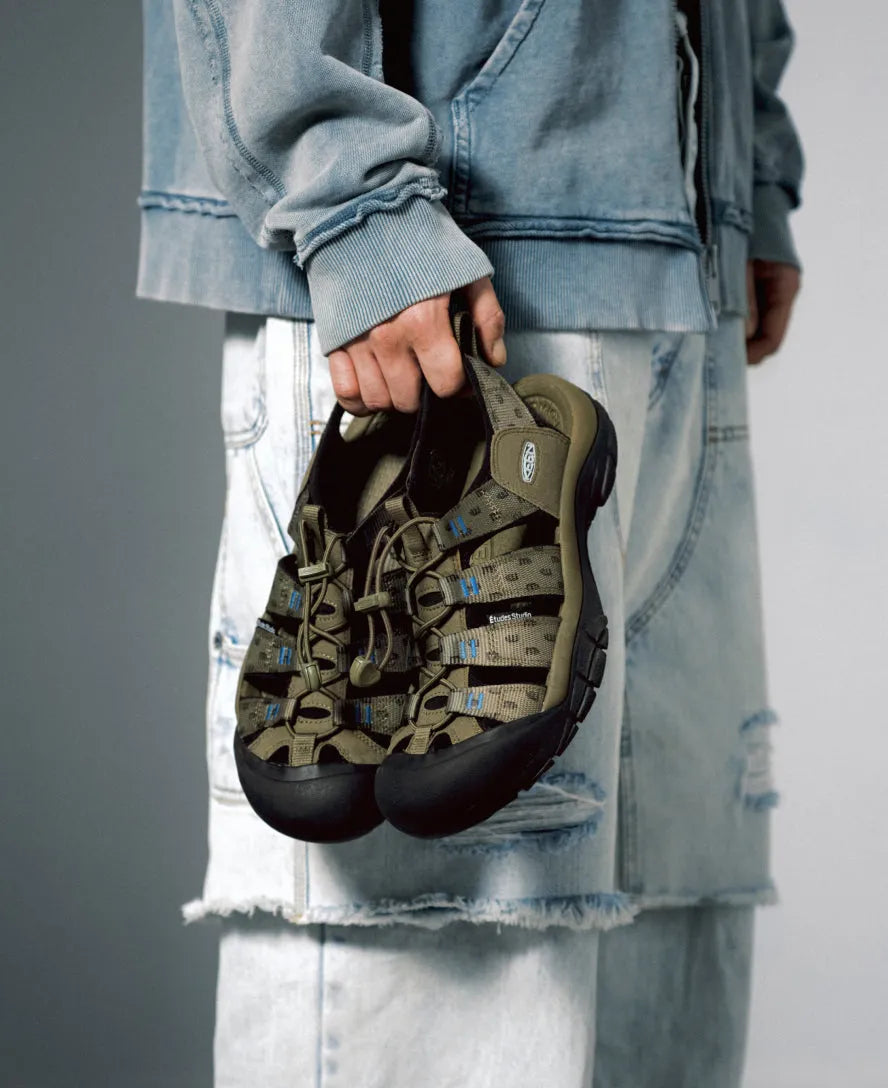 Men's Newport Retro Sandal x Études Studio