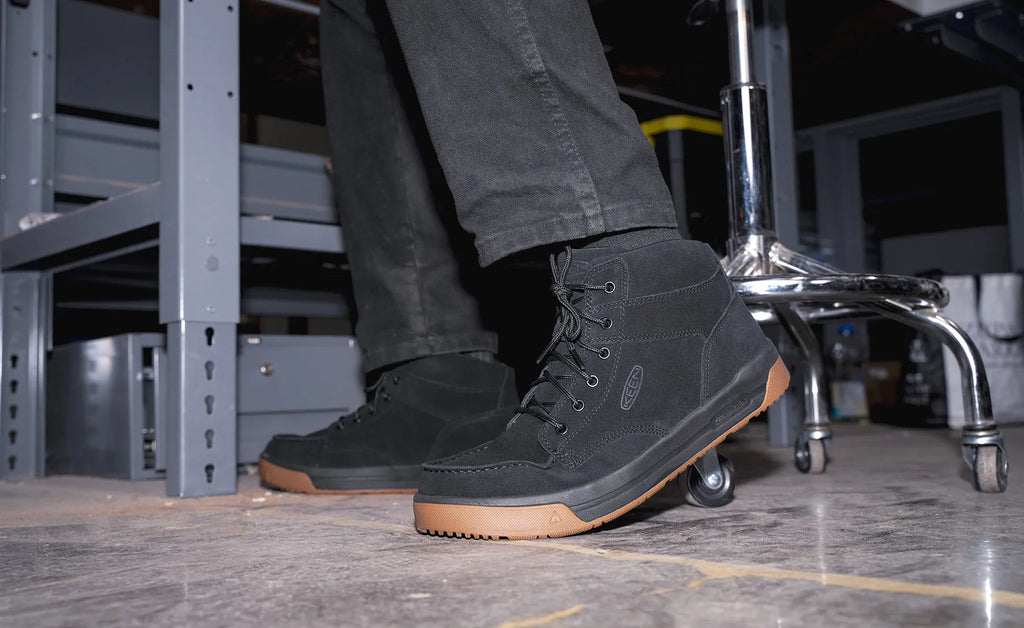 Men's Gibson Boot (Soft Toe)