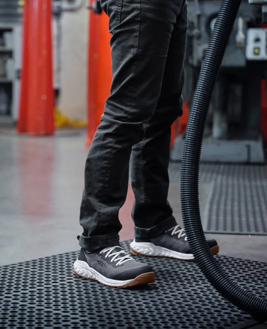 Men's Arvada Shift Work Sneaker (Carbon Toe)