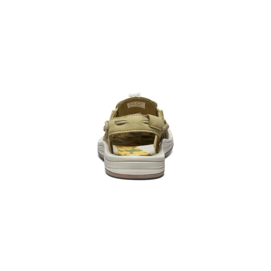 Women's UNEEK Sneaker x IWD