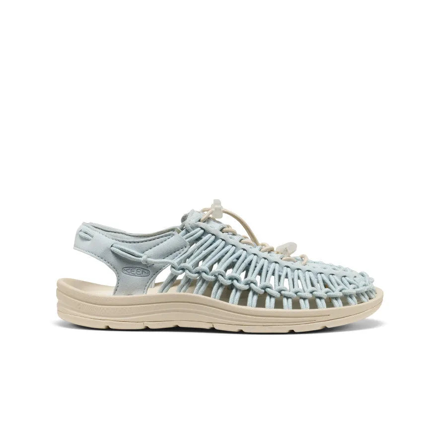 Women's UNEEK Sneaker x IWD