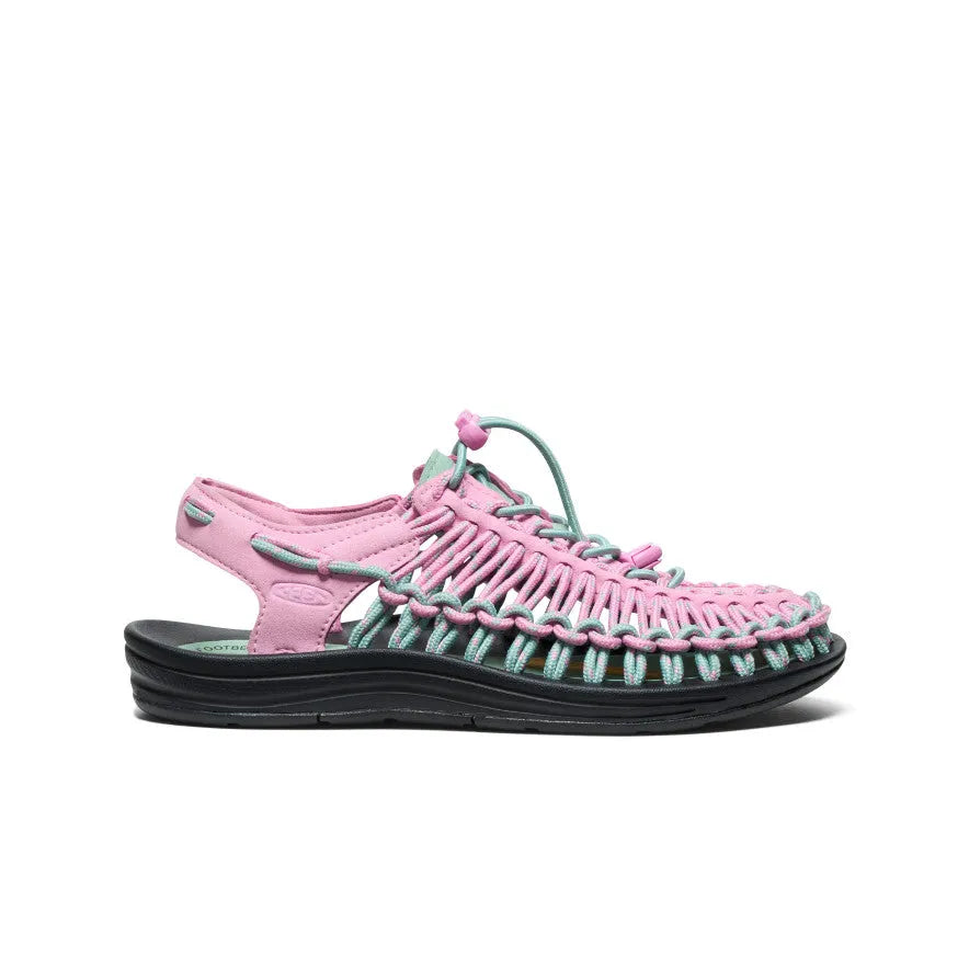 Women's UNEEK Sneaker x IWD